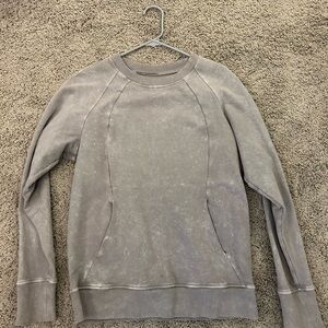 Lululemon crew neck